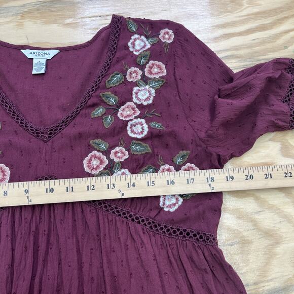 Arizona Babydoll Tunic Top Embroidered Burgundy Size Large Boho Peasant Y2K - Picture 9 of 10